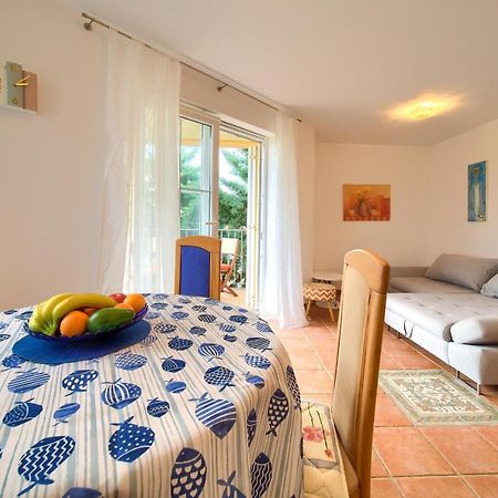 Apartment Camellia ヴァンタシチ エクステリア 写真