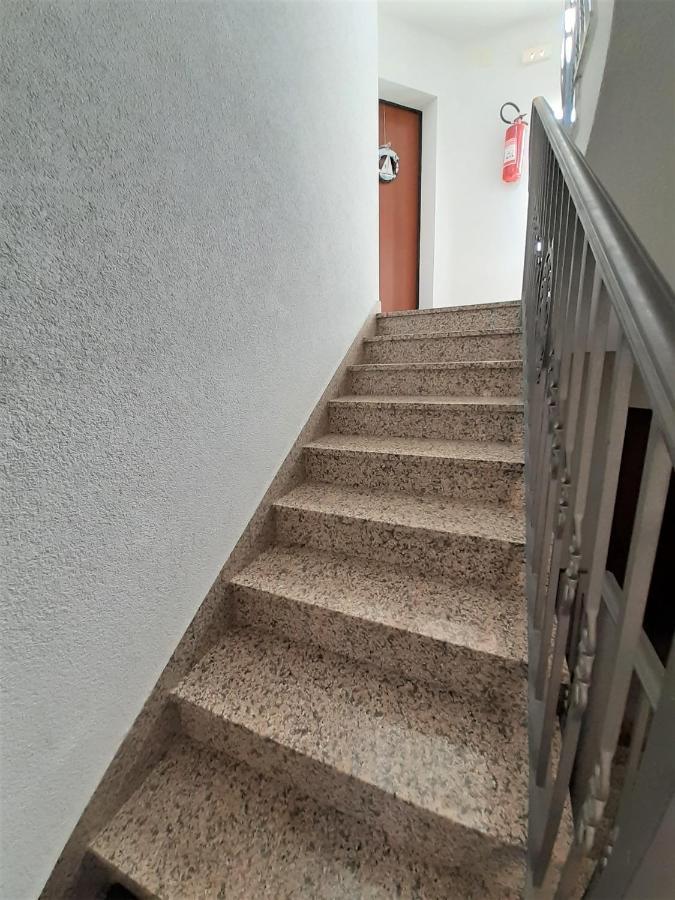 Apartment Camellia ヴァンタシチ エクステリア 写真
