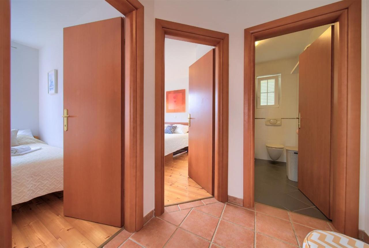 Apartment Camellia ヴァンタシチ エクステリア 写真